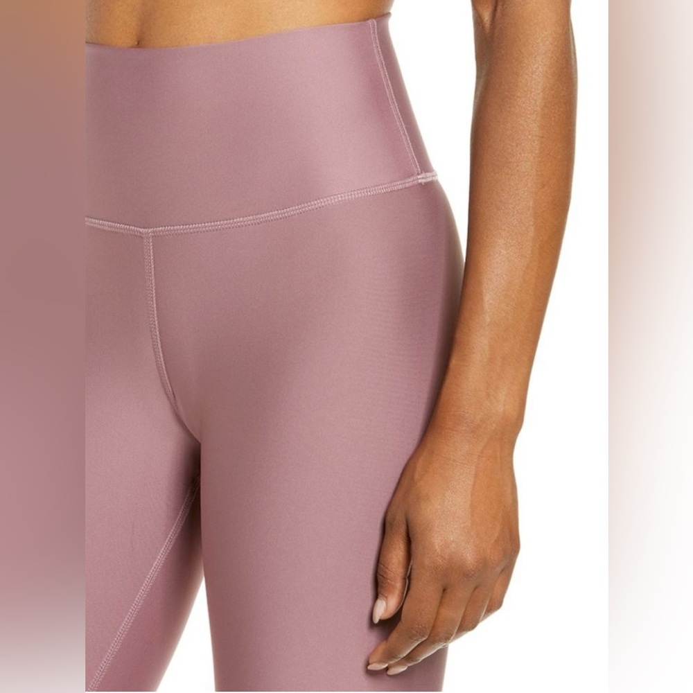 NWOT ALO Yoga Airbrush 7/8” leggings in “Woodrose”